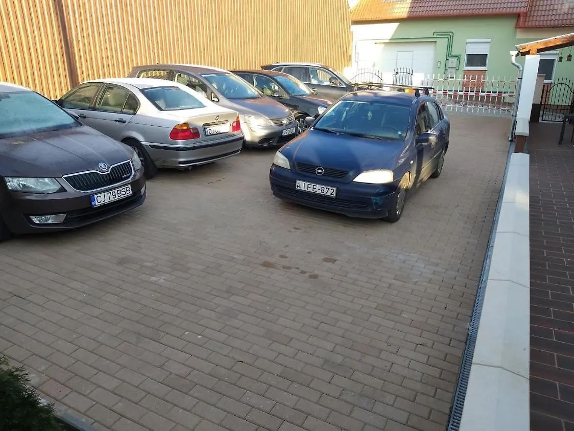 Hacienda Apartmanok Eger